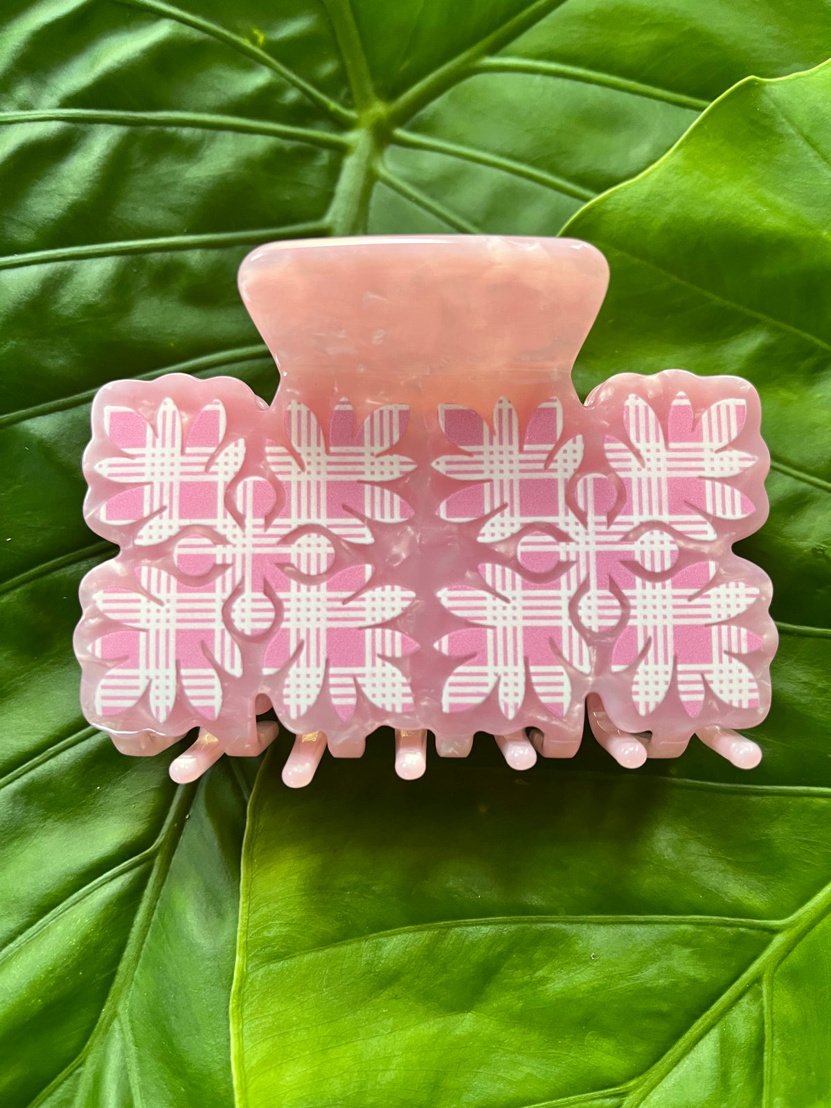Hawaiian Quilt Clip Pink Palaka