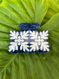 Hawaiian Quilt Clip Deep Blue & White
