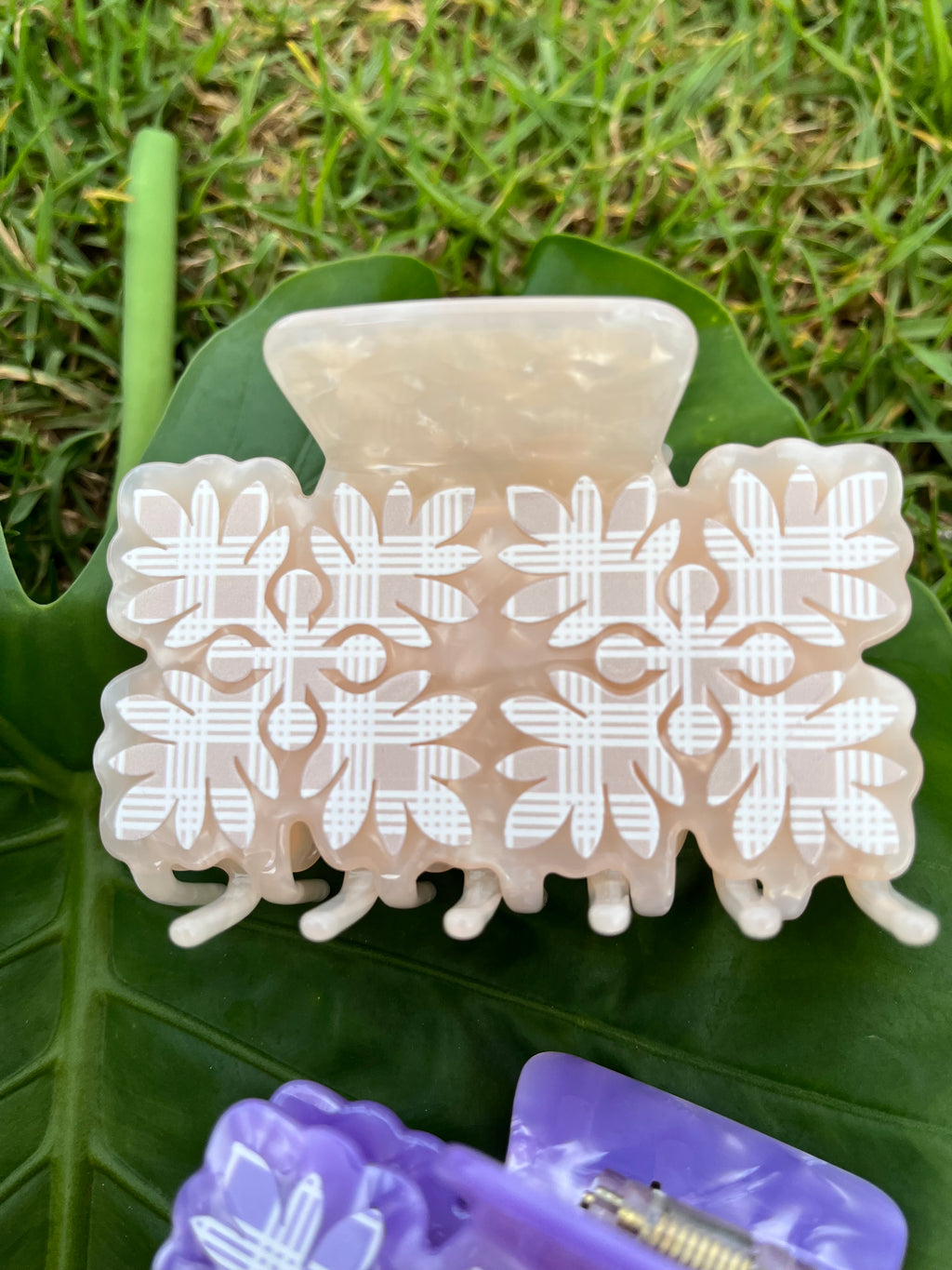 Large Palaka Hawaiian Quilt Clips