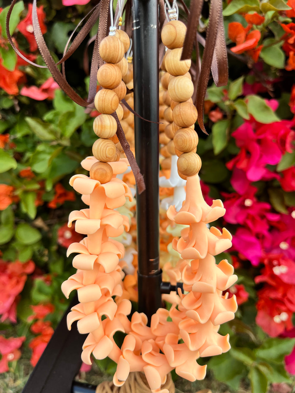 Car Lei - Single Strand