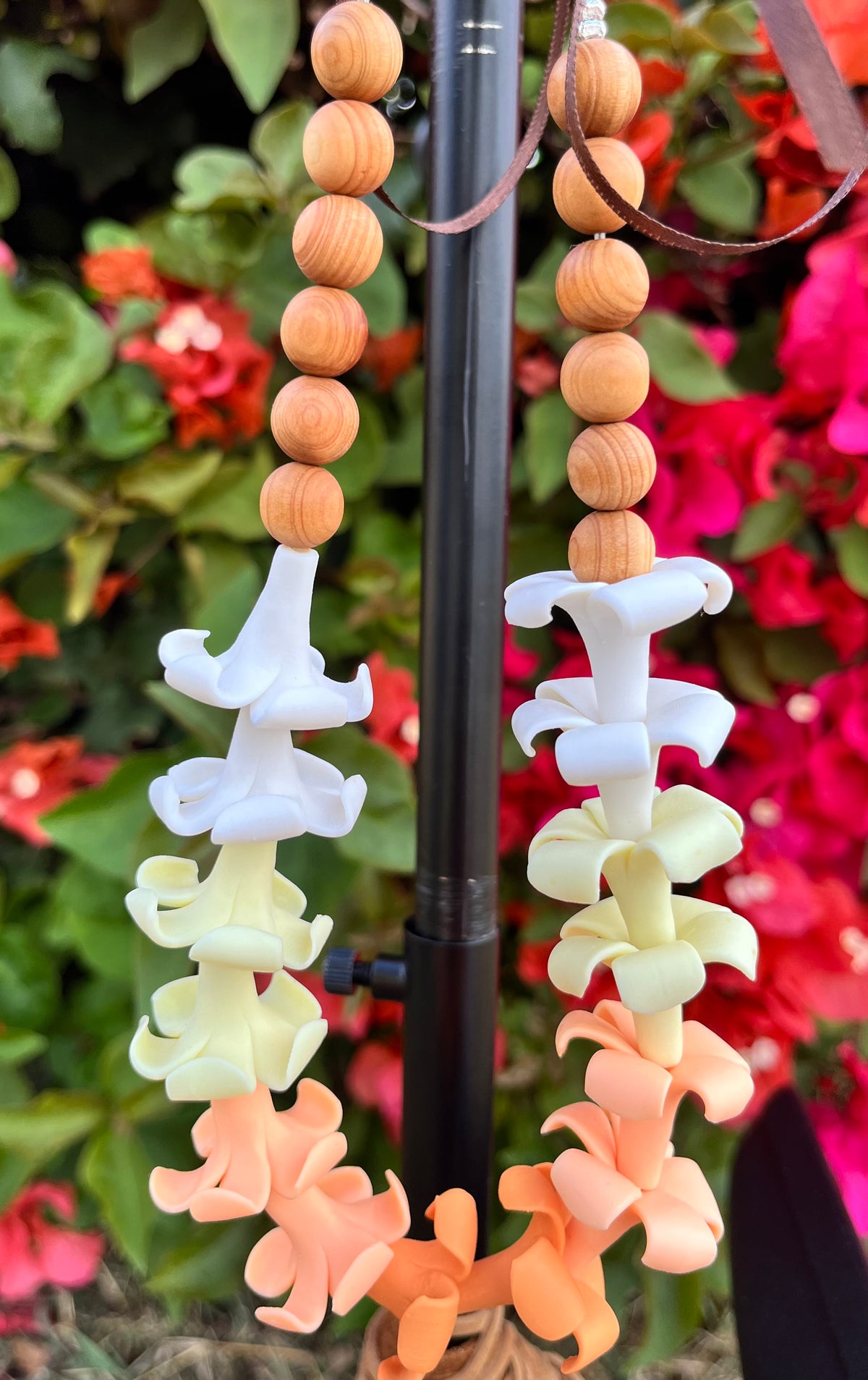 Car Lei - Single Strand